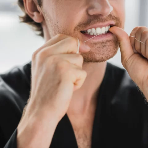 flossing before visiting a Dentist in East Point GA